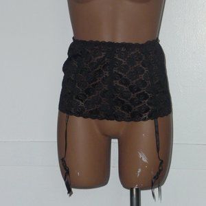 Black Garter